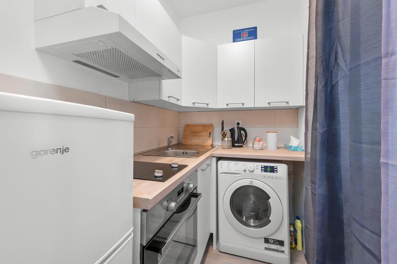 Pomerio Apartments Рийека Екстериор снимка
