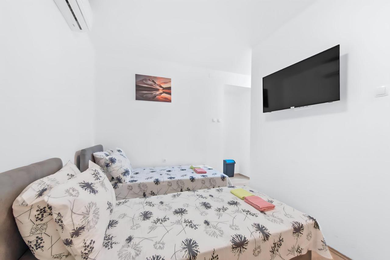 Pomerio Apartments Рийека Екстериор снимка